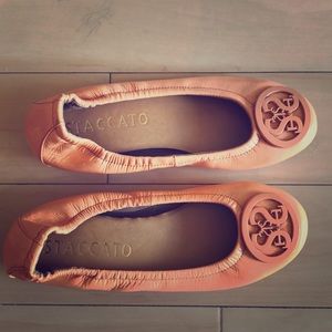 Size 5 peach staccato flats